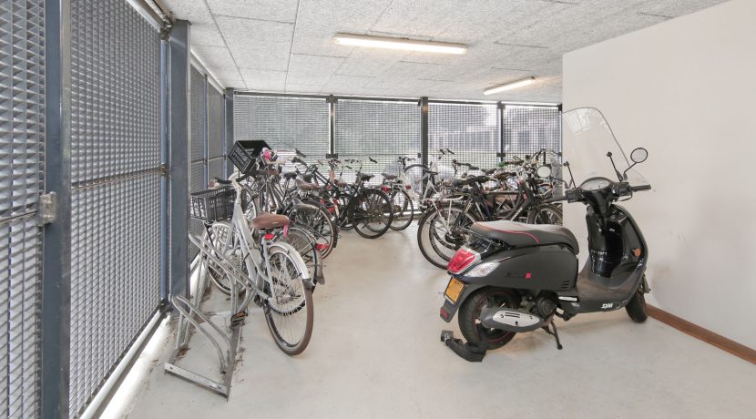 25 Windestraat 144 fietsenberging 01