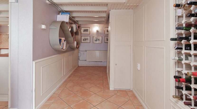 Helft van dubbele dijkwoning met vrijstaande mantelzorg woning @Badhoevedorp Akerdijk 146 Foto 15 Wasruimte 01a