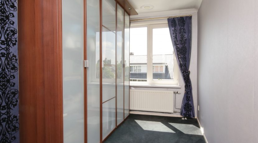 Helft van dubbele dijkwoning met vrijstaande mantelzorg woning @Badhoevedorp Akerdijk 146 Foto 27 Slaapkamer 02a