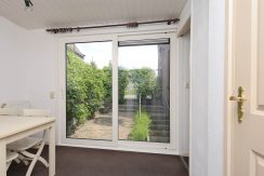 Helft van dubbele dijkwoning met vrijstaande mantelzorg woning @Badhoevedorp Akerdijk 146 Foto 34 Woning 2 Woonkamer 01a
