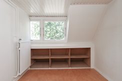 Compacte vooroorlogse 21 kapwoning met 4 slaapkamers en 17 meter diepe tuin @Badhoevedorp Rietvinkstraat 74 Foto 20 slk 03a