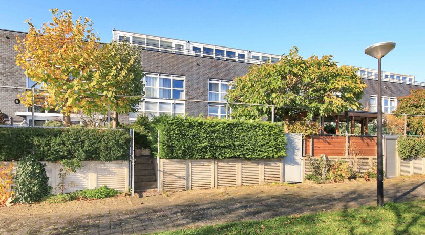 Herenhuis met 5 slaapkamers, een praktijkruimte, een living van 57 m² en vrij en groen uitzicht @Amsterdam-West Balatonmeerlaan 37 Foto 43 Omgeving 01c