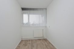 Licht en groot vierkamer appartement op de 3e etage met balkon op het zuidoosten en vrij uitzicht gelegen aan de rustige Meidoornweg 262 @Badhoevedorp foto 20 slaapkamer 02a