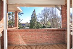 Grote vooroorlogse tussenwoning met diepe en vrije tuin, veel kamers en karakteristieke details @Badhoevedorp Havikstraat 13 Foto 25 Slaapkamer 01c