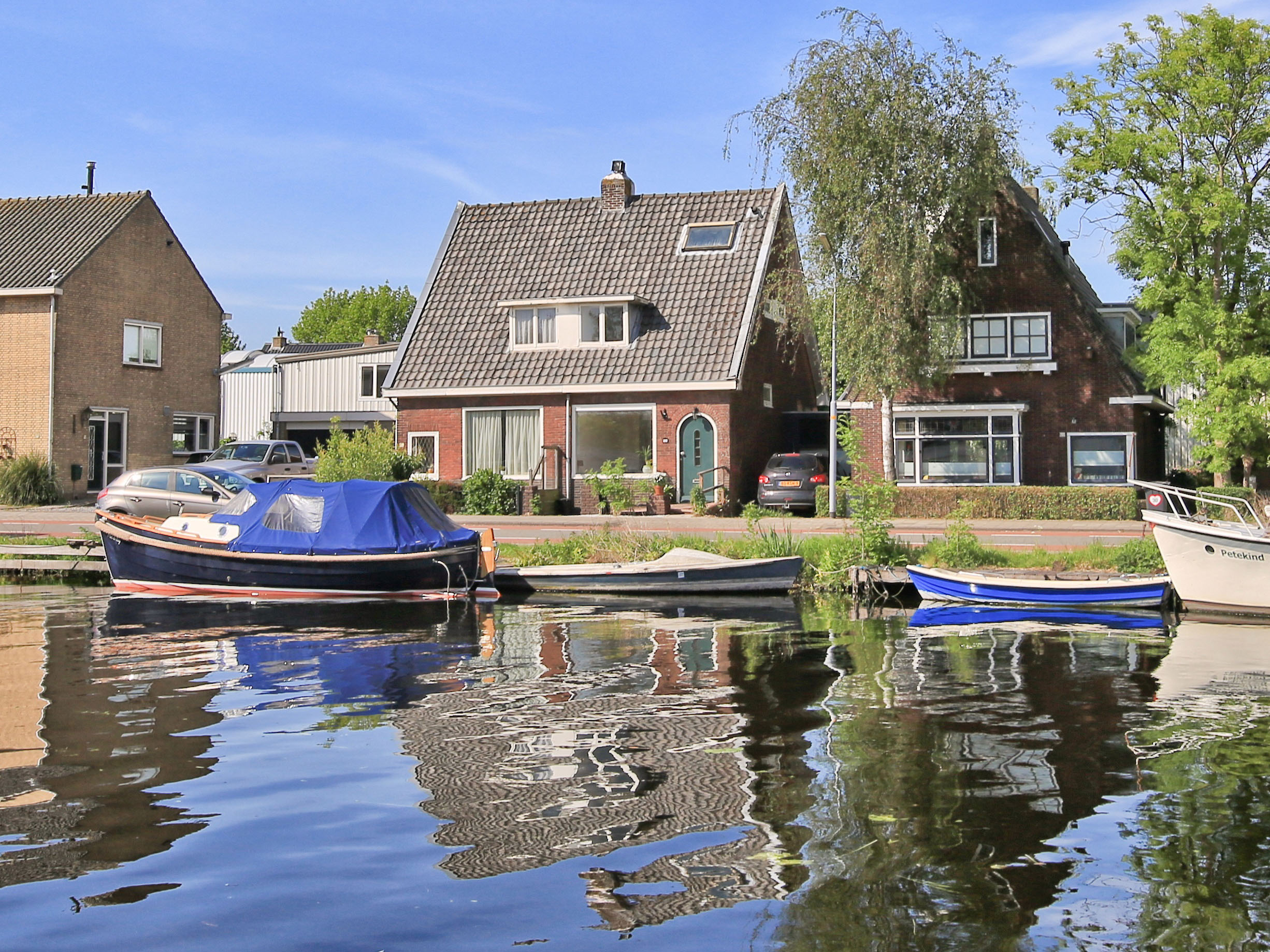 ga winkelen Verwachting baan Karakteristieke jaren dertig kluswoning aan de Nieuwemeerdijk 66  @Badhoevedorp op 2 minuten van @Amsterdam Oud-Sloten