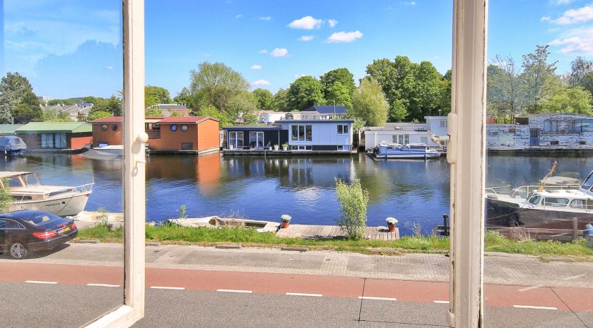 Karakteristieke jaren dertig kluswoning aan de Nieuwemeerdijk 66 @Badhoevedorp op 2 minuten van @Amsterdam Oud-Sloten Foto 30 Eerste etage 01e