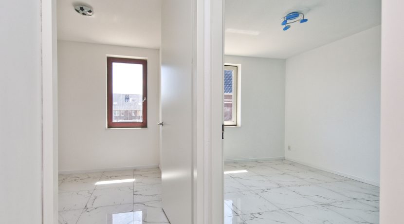 Wonen in een herenhuis, kan in deze kant en klare middenwoning, type Trocadéro in fase 1 Park Quatrebras @Badhoevedorp Lupinesingel 31 Foto 23 slaapkamers
