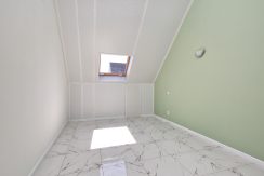 Wonen in een herenhuis, kan in deze kant en klare middenwoning, type Trocadéro in fase 1 Park Quatrebras @Badhoevedorp Lupinesingel 31 Foto 36 zolder 01c