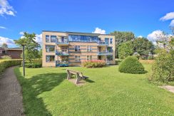 Aan groene, rustige zijde van seniorencomplex gelegen 3-kamerappartement met vrij uitzicht, balkon, lift en garageplaats @Badhoevedorp Kamerlingh Onneslaan 141 Foto 34