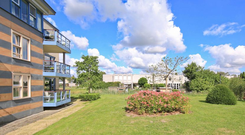 Aan groene, rustige zijde van seniorencomplex gelegen 3-kamerappartement met vrij uitzicht, balkon, lift en garageplaats @Badhoevedorp Kamerlingh Onneslaan 141 Foto 36