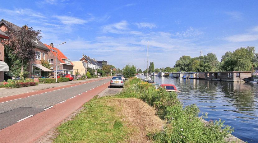 Charmante, half vrijstaande jaren dertigwoning met steiger aan de Nieuwemeerdijk 119 @Badhoevedorp foto 52