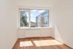 Deels gestoffeerd driekamerappartement op de tweede etage met dubbel balkon en vrij uitzicht @Badhoevedorp Einsteinlaan 131 is te huur voor twee jaar foto 17