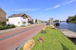 Vrijstaand wonen met uitzicht is mogelijk op grote kavel van circa 10 bij 43 meter aan de Nieuwemeerdijk 333 @Badhoevedorp foto 31