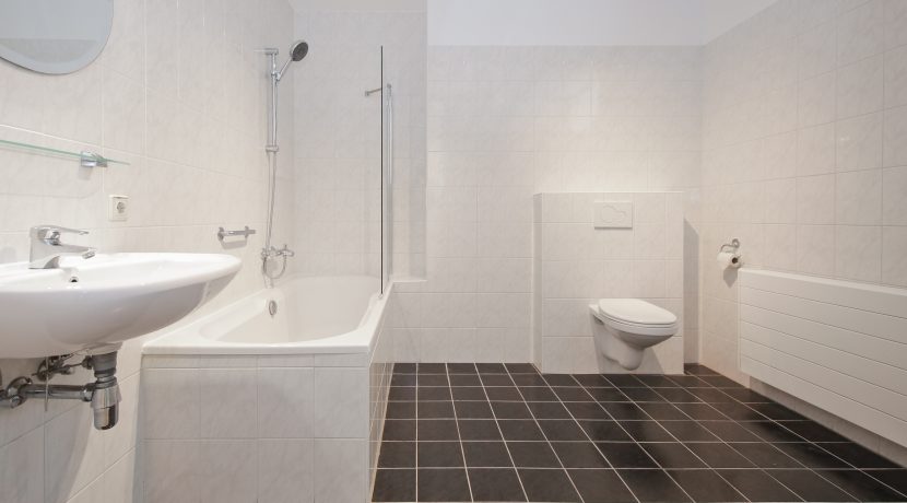 19 Oeverpad 652 badkamer 01a