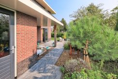 Omringd door groen en tuinen ligt dit vrijstaande woonhuis met garage op 450 m² eigen grond aan de Orchideelaan 208 @Badhoevedorp Foto 33