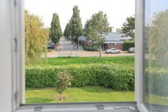 Omringd door groen en tuinen ligt dit vrijstaande woonhuis met garage op 450 m² eigen grond aan de Orchideelaan 208 @Badhoevedorp Foto 45