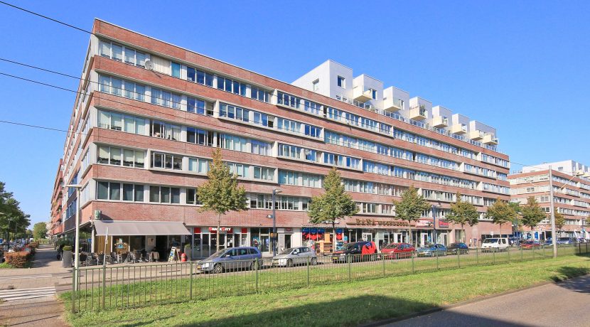 3-kamerappartement met groot balkon @Amsterdam Osdorp Pieter Calandlaan 226-E Foto 11