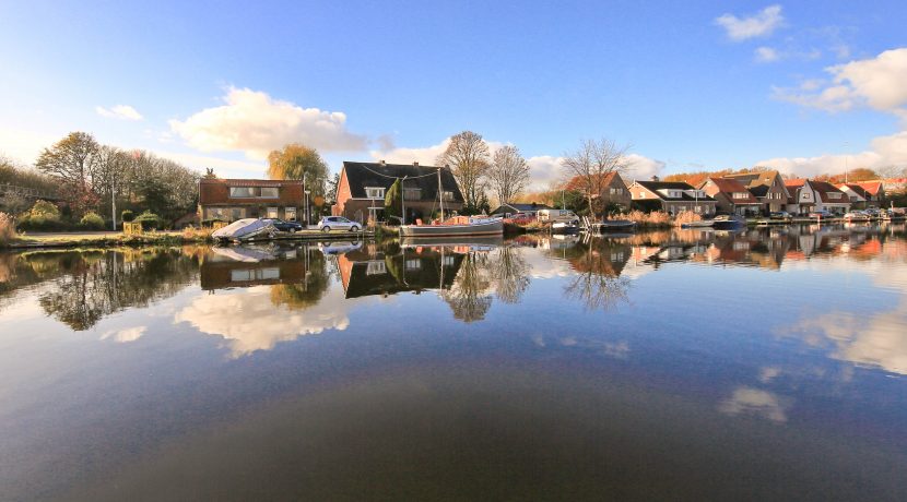 Uitgebouwde hoekwoning met steiger @Badhoevedorp Nieuwemeerdijk 220 Foto 63