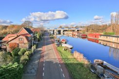 Uitgebouwde hoekwoning met steiger @Badhoevedorp Nieuwemeerdijk 220 Foto 66