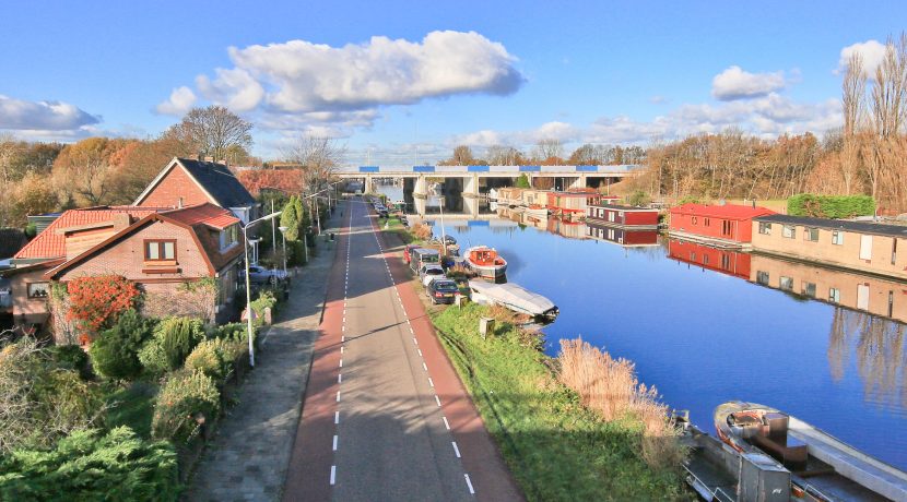 Uitgebouwde hoekwoning met steiger @Badhoevedorp Nieuwemeerdijk 220 Foto 66