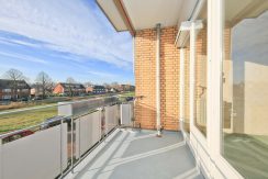 4-kamer app @Badhoevedorp-centrum Arendstraat 7 met vrij uitzicht Foto 15 balkon 02