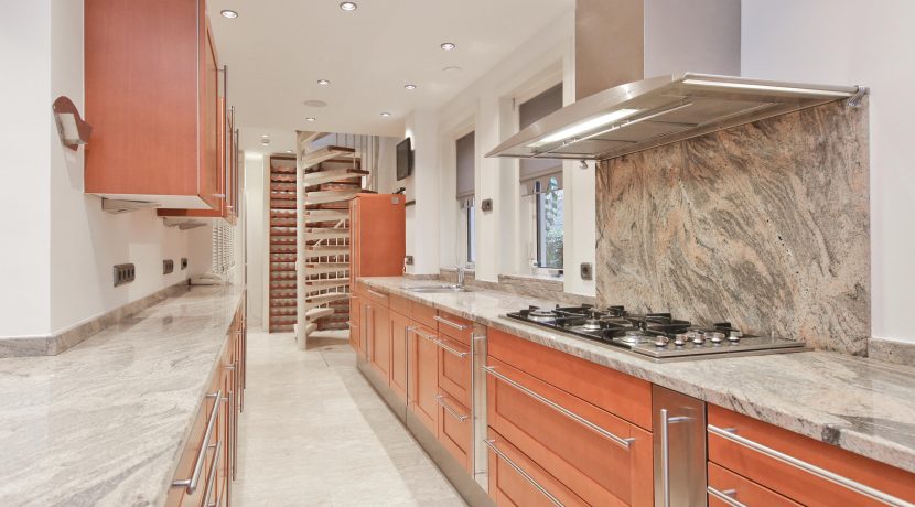 Vrijstaand wonen aan de mooiste straat van het dorp Rietwijckstraat 12 Foto 35