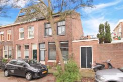 Kluswoning met westtuin Scheepersstraat 13 @Haarlem Foto 01 gevel 01a