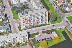 Oneindig uitzicht vanaf de 8e bij dit 3-kamerapp @Badhoevedorp Einsteinlaan 87 Foto 34 luchtfoto