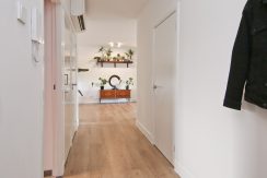 Verbouwd 3-k appartement @Badhoevedorp Marconistraat 32 Foto 12 hal 01a