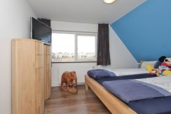 Vrijstaande dijkvilla van 275 m² en 20 meter diepe ZW tuin @Lijnden Akerdijk 112 Foto 08 slk 01a