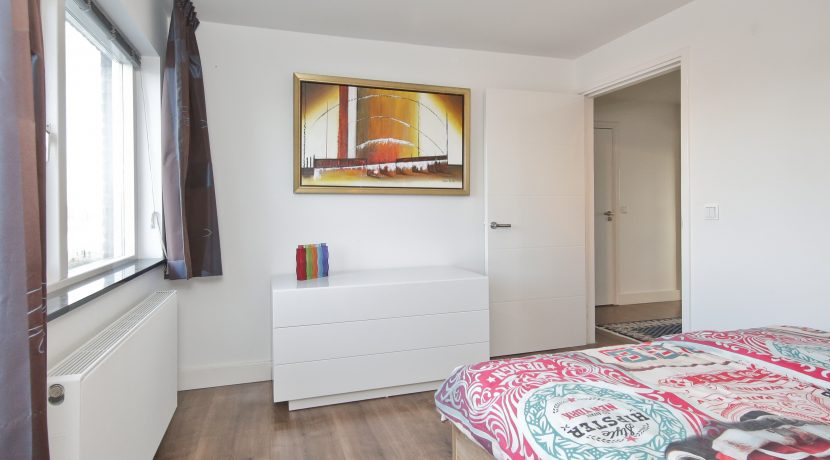 Vrijstaande dijkvilla van 275 m² en 20 meter diepe ZW tuin @Lijnden Akerdijk 112 Foto 41 slk 03b