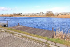 Vrijstaande dijkvilla van 275 m² en 20 meter diepe ZW tuin @Lijnden Akerdijk 112 Foto 58 omgeving 01b