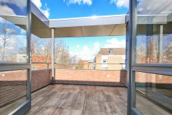 Penthouse met 2 terrassen en garage Mientekade 86 Foto 07 Terras 02a