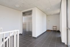 Penthouse met 2 terrassen en garage Mientekade 86 Foto 17 centrale hal 01a