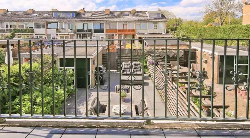Modern en duurzaam verbouwd familiehuis met ruim 11 meter tuin op het westen @Badhoevedorp Keesomstraat 3 Foto 29 Slaapkamer 01c