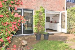 Tophuis op Toplocatie! Mddenwoning met vrij uitzicht@Badhoevedorp Spechtstraat 8 Foto 30 Tuin 01d