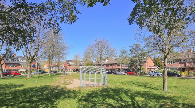 Tophuis op Toplocatie! Mddenwoning met vrij uitzicht@Badhoevedorp Spechtstraat 8 Foto 47 Omgeving 01e