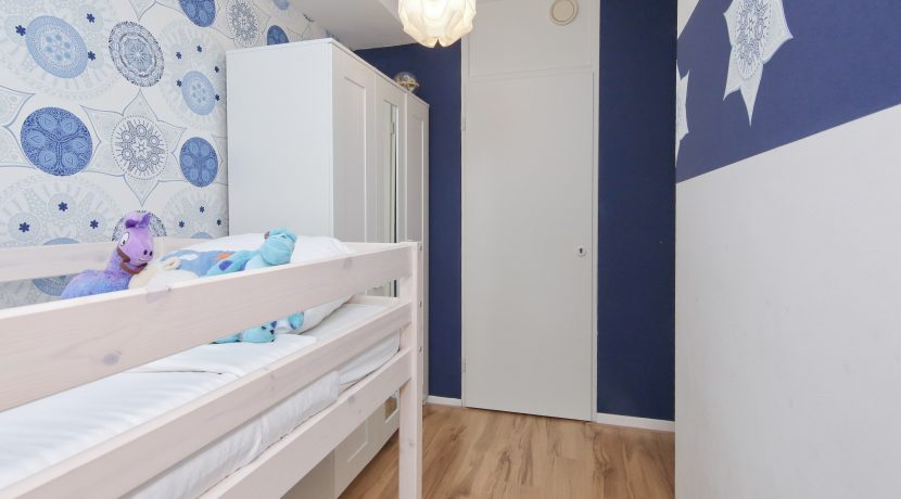 Gaaf beneden appartement met vier kamers en grote tuin @Badhoevedorp Meidoornweg 240 Foto 32 Slaapkamer 02b