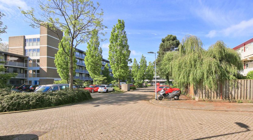 Gaaf beneden appartement met vier kamers en grote tuin @Badhoevedorp Meidoornweg 240 Foto 37 Omgeving 01b