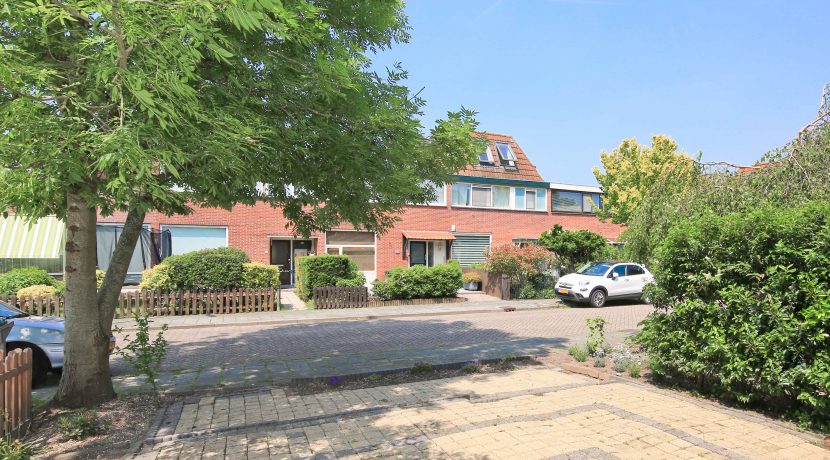 Ruim wonen in deze grote gezinswoning @Badhoevedorp ’s Gravesandestraat 18 Foto 35 uitzicht 02b