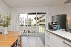 “Een woning in de stijl van vroeger met de allure van nu” @Amsterdam Mercatorplein 64 Foto 15 keuken 01g