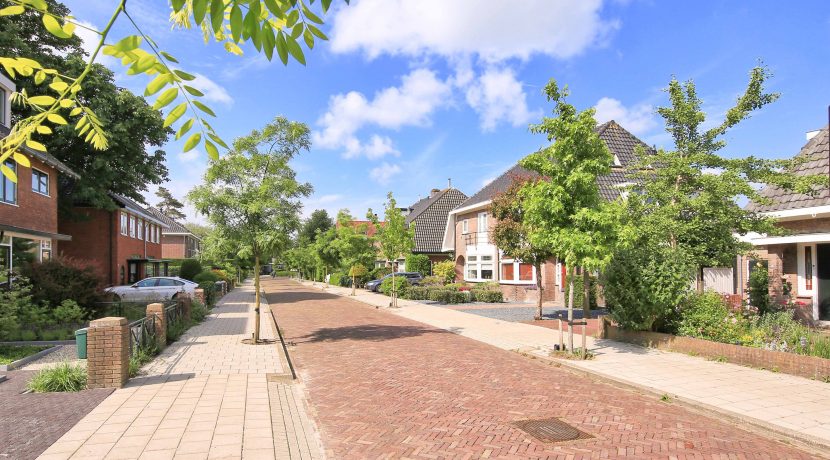 Stijlvolle vooroorlogse woning @Badhoevedorp Leeuwerikstraat 47 Foto 54 Omgeving 01a