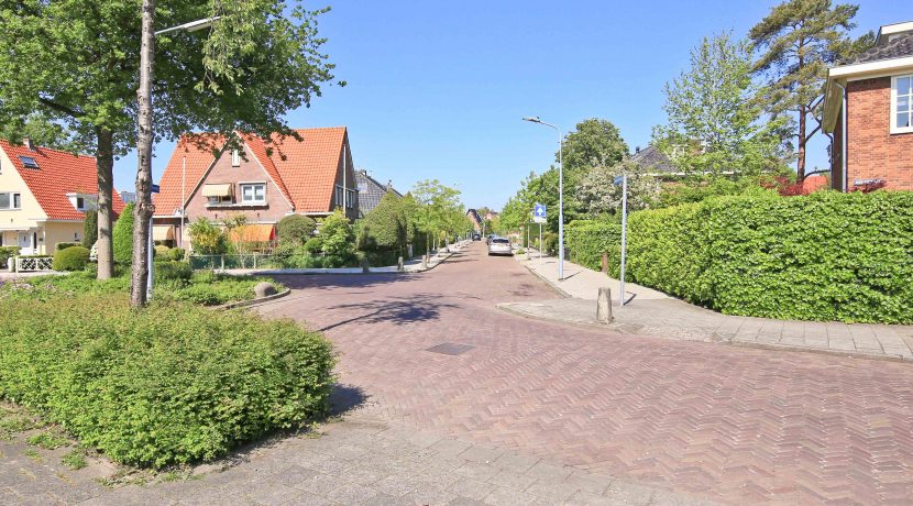 Stijlvolle vooroorlogse woning @Badhoevedorp Leeuwerikstraat 47 Foto 56 Omgeving 01b