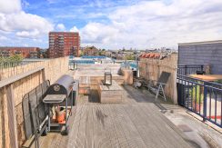 2-kamer app met balkon en terras op levendige locatie @Amsterdam Ten Katestraat 63-4 Foto 20 dakterras 01b