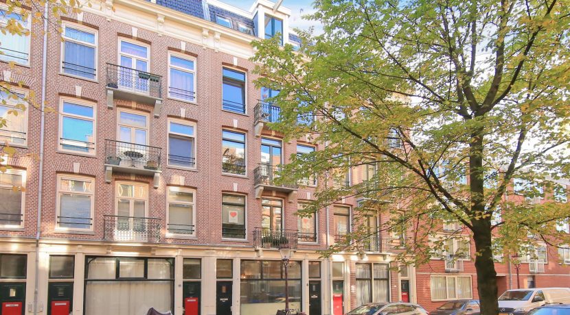 Loftachtige benedenwoning met tuin @Amsterdam-Oost Balistraat 8-a Foto 03 Gevel 01a