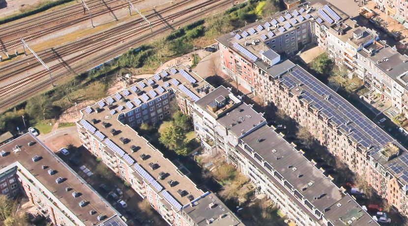 Loftachtige benedenwoning met tuin @Amsterdam-Oost Balistraat 8-a Foto 44 Luchtfoto 01a