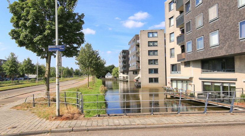 Maisonnette met terras @Amsterdam-De Aker Ladogameerhof 7 Foto 11 Gevel 01c