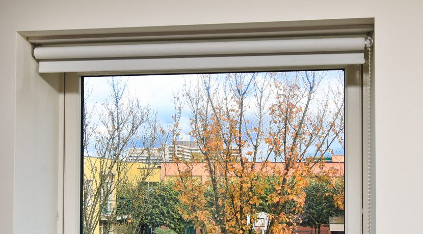 Stoere Super Studio van 30 m² @Amsterdam-Sloten Laan van Vlaanderen 141-B8 Foto 02 Uitzicht 01a