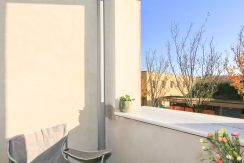 Stoere Super Studio van 30 m² @Amsterdam-Sloten Laan van Vlaanderen 141-B8 Foto 08 Terras 01b