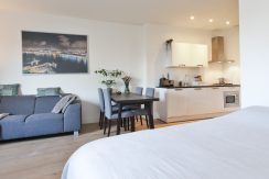 Stoere Super Studio van 30 m² @Amsterdam-Sloten Laan van Vlaanderen 141-B8 Foto 09 Studio 01e